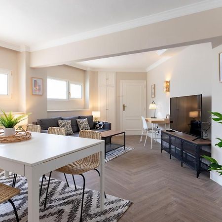 Apt In Neguri, 5 Min From The Beach & Metro Getxo Exterior photo